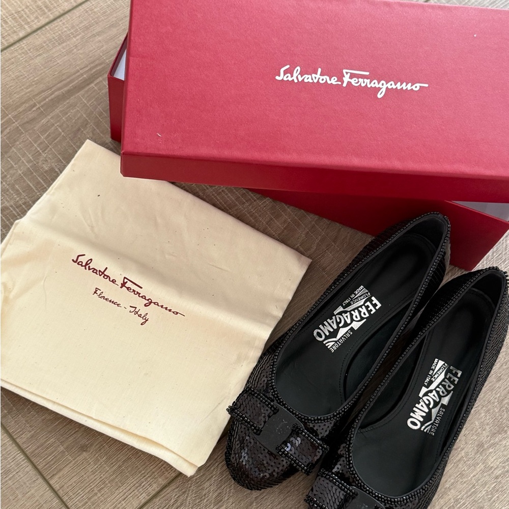 Salvatore Ferragamo - Vara Black Sequin Pumps Heels